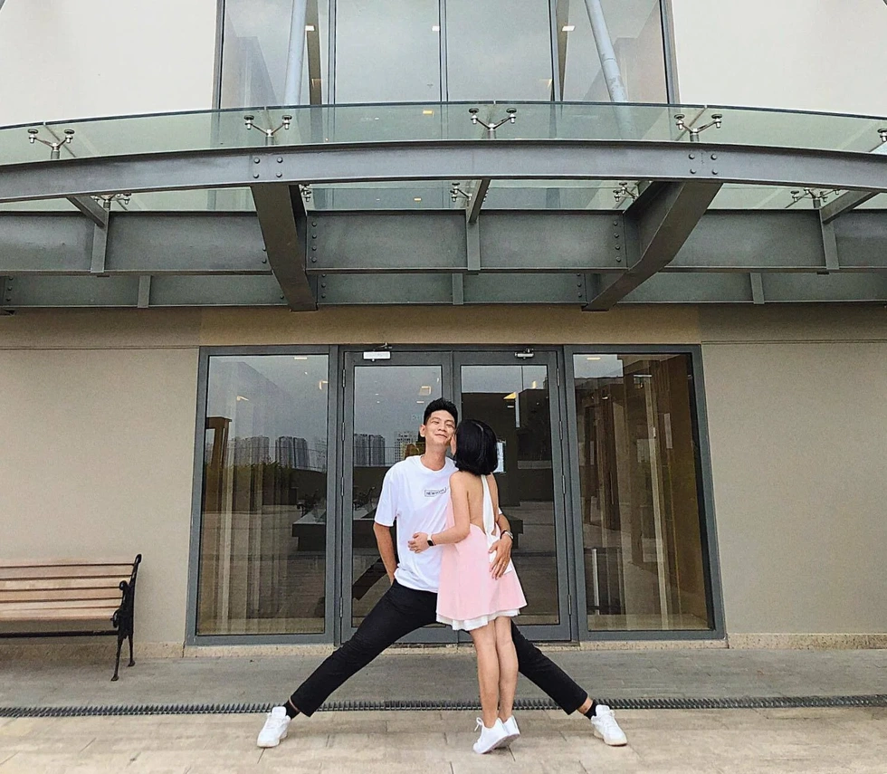 Cuộc sống dở khóc, dở cười của chàng khổng lồ và cô vợ tí hon ở TPHCM - 5