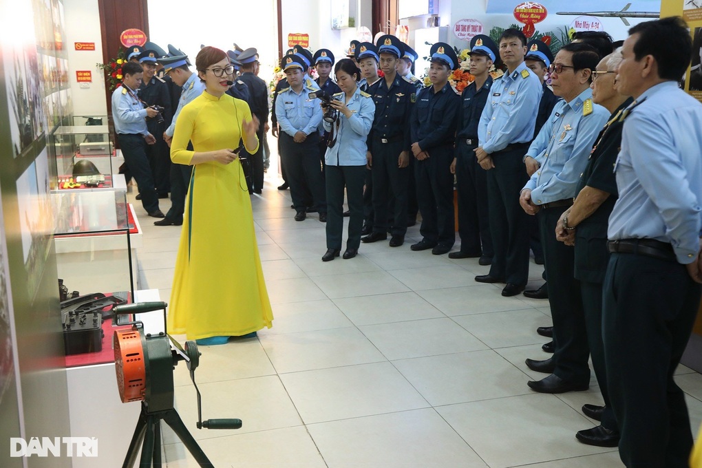 Pháo cao xạ 70 năm anh dũng - quyết thắng - 3 Pháo cao xạ 70 năm anh dũng - quyết thắng - 3