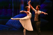 Di sản ballet Cuba gây ấn tượng với khán giả tại Nhà hát Hồ Gươm