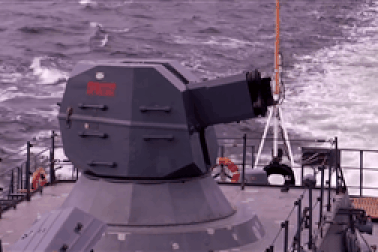 Video tàu Nga khai hỏa như “sấm sét” tại biển Baltic