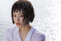 Hiền Hồ bị hủy show diễn giữa tin đồn yêu đại gia