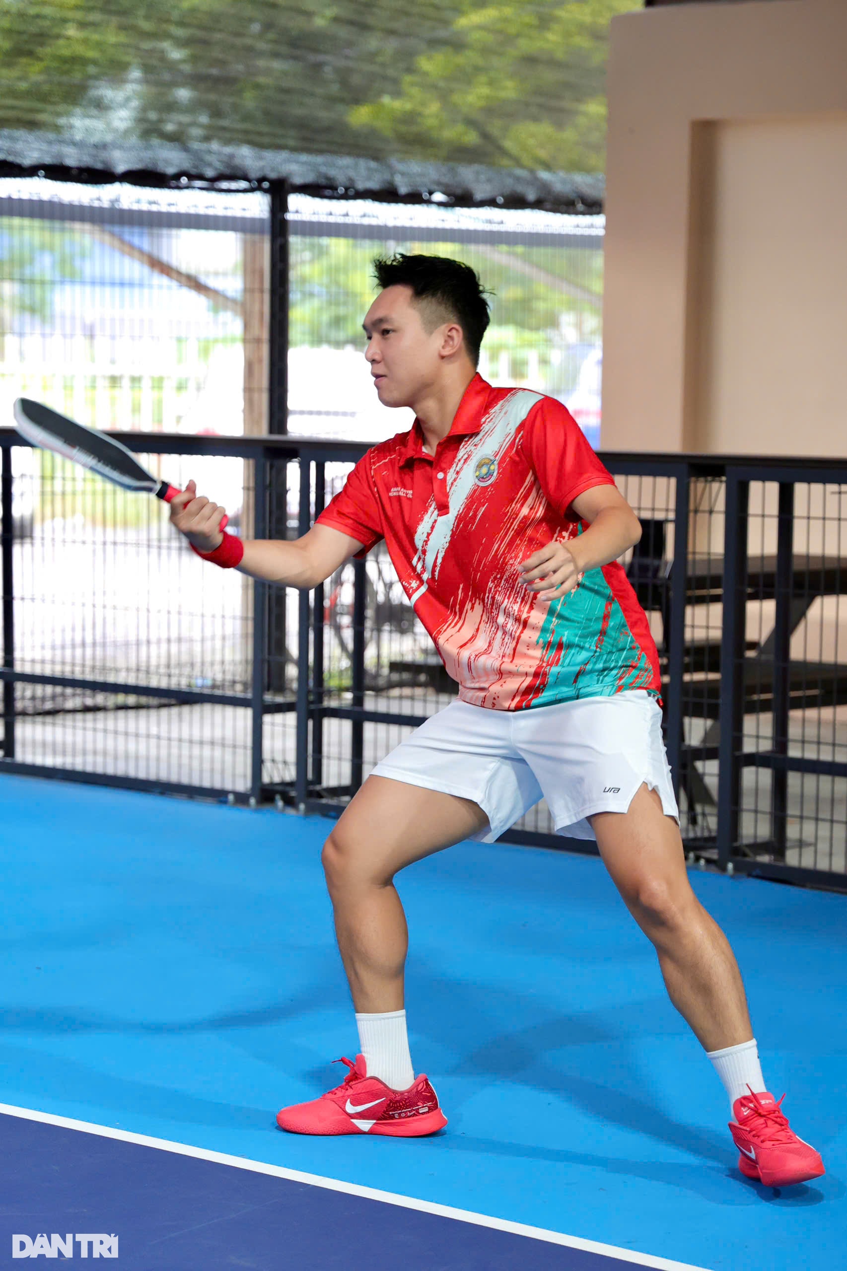 Minh Quân, Khánh Linh rạng rỡ cổ vũ dàn nghệ sĩ ở giải pickleball Dân trí - 10 Minh Quân, Khánh Linh rạng rỡ cổ vũ dàn nghệ sĩ ở giải pickleball Dân trí - 10