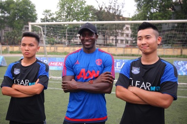 Sao Manchester United đến Việt Nam tranh tài