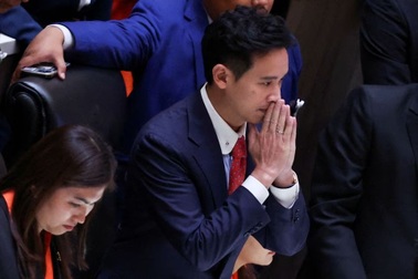 Thái Lan: Pheu Thai ra "tối hậu thư" cho lãnh đạo đảng Tiến bước