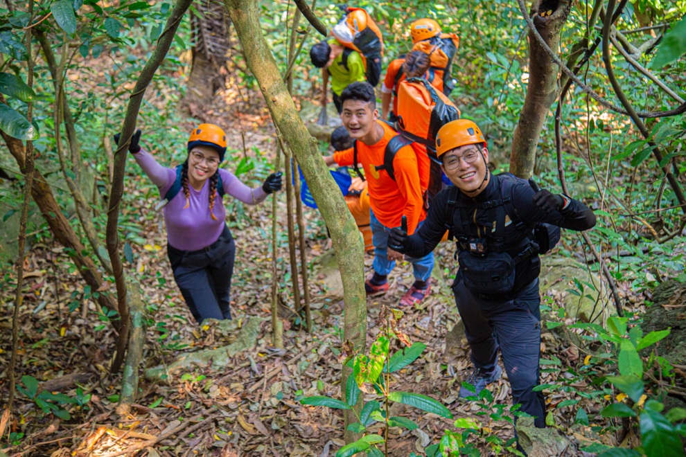 Du lịch trekking - xu hướng xê dịch kiểu… vất vả nhưng vẫn nhiều người mê - 8