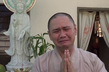 Minh Béo lần đầu công khai xin lỗi khán giả