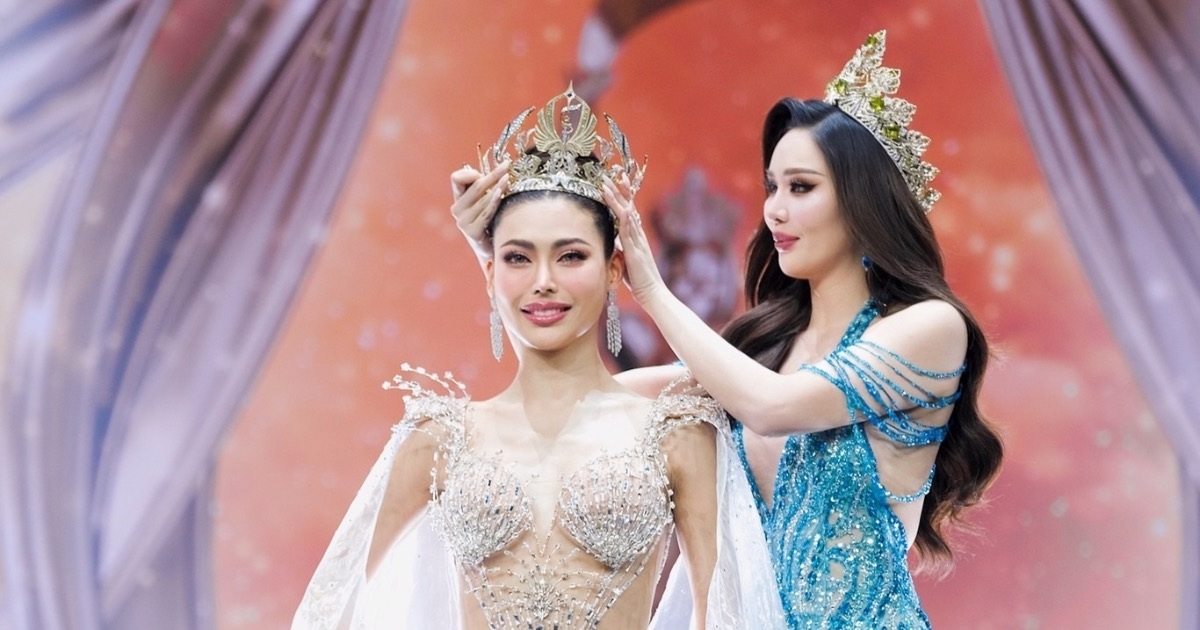 View - Nhan sắc cá tính và gu thời trang gợi cảm của tân Hoa hậu Hòa bình Thái Lan | Báo Dân trí