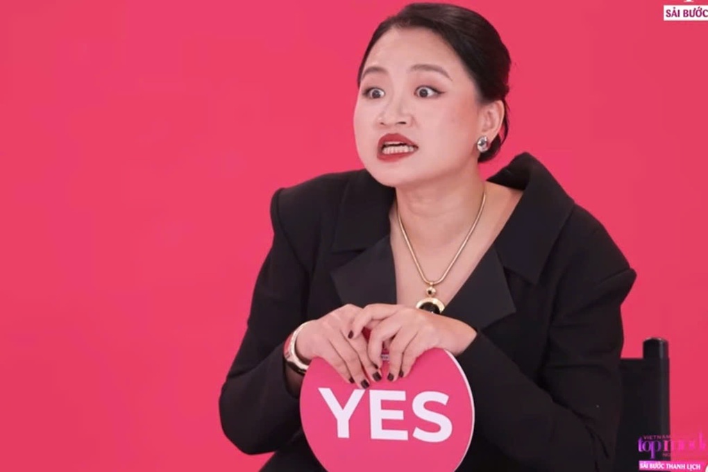 Giám khảo Việt trợn mắt, lớn tiếng với người đẹp ngoại quốc gây tranh cãi - 1 Giám khảo Việt trợn mắt, lớn tiếng với người đẹp ngoại quốc gây tranh cãi - 1