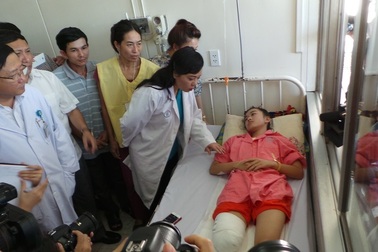 Luật Khám chữa bệnh “bỏ quên” quyền khiếu nại của bệnh nhân