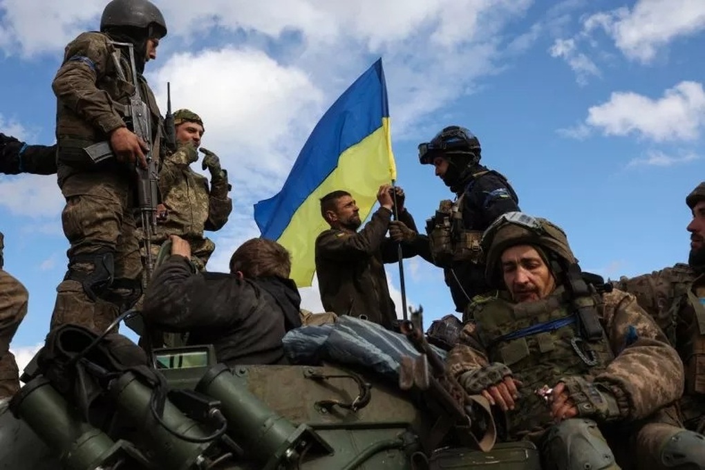 Ukraine kết nạp đơn vị quân sự mới gồm công dân Nga - 1 Ukraine kết nạp đơn vị quân sự mới gồm công dân Nga - 1