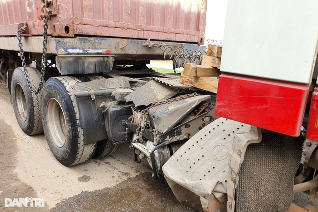 Vụ tai nạn khiến 10 người chết ở Quảng Nam: Ai phải đứng ra bồi thường? - 2