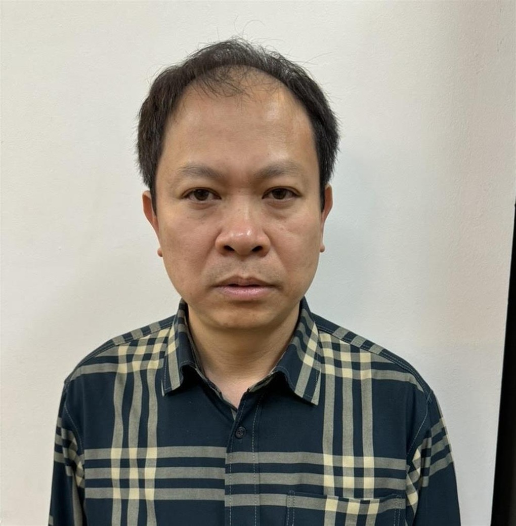 Tổng Giám đốc Công ty Sông Hồng bị bắt liên quan vụ AIC - 1 Tổng Giám đốc Công ty Sông Hồng bị bắt liên quan vụ AIC - 1