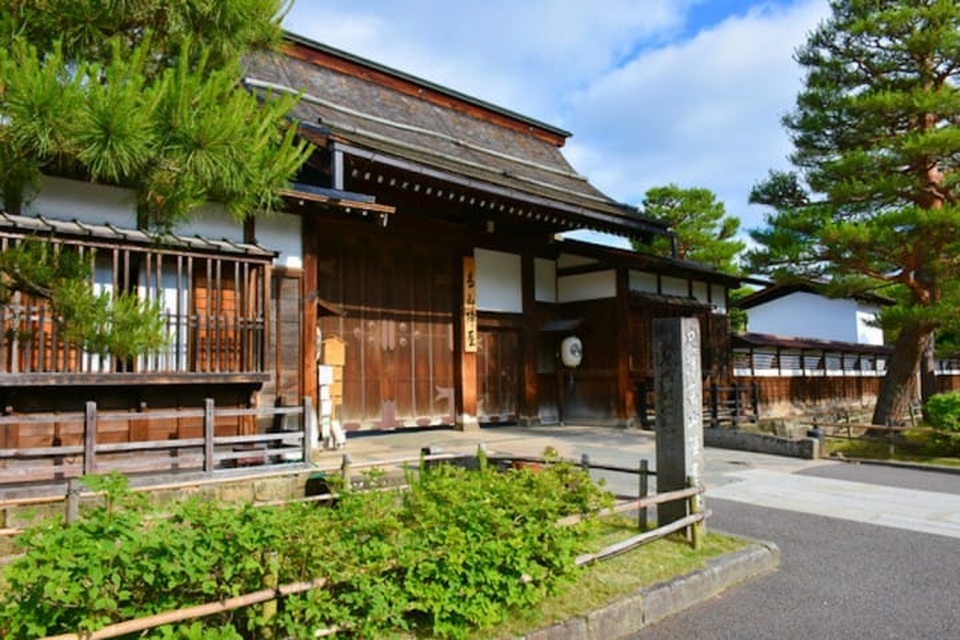 Làng cổ Takayama: Tiểu Kyoto giữa lòng Nhật Bản - 3 Làng cổ Takayama: Tiểu Kyoto giữa lòng Nhật Bản - 3