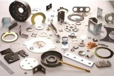 Toyota bị nghi bán phụ tùng không chứng nhận