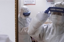 Số người mắc Covid-19 toàn cầu tăng mạnh chưa từng có, nhà xác ở Mỹ quá tải