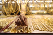 Giá vàng giảm thêm