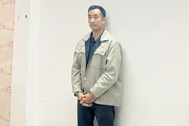 Bắt giữ một giám đốc lừa 2 người ở Hà Nội góp 12 tỷ đồng mua đất