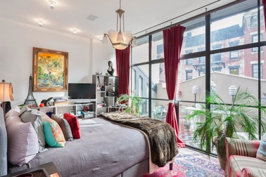 Có gì bên trong căn hộ thuê giá gần 900 triệu/tháng của Taylor Swift?