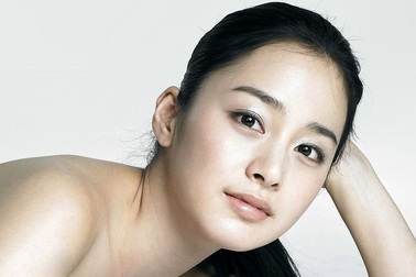 Kim Tae Hee gây sốc khi tuyên bố muốn có con trai như… Joo Won