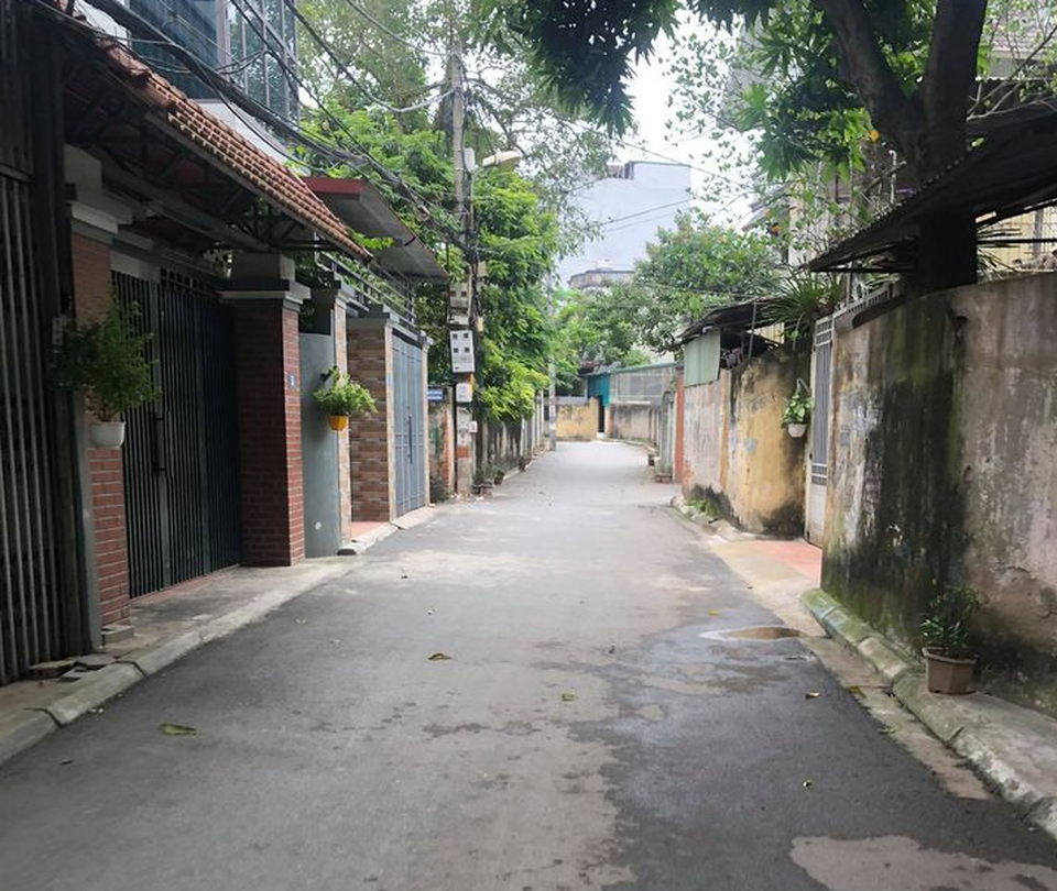 Đất vùng ven rao cả năm không ai mua, cò vẫn hét giá cao tạo sóng ảo - 2 Đất vùng ven rao cả năm không ai mua, cò vẫn hét giá cao tạo sóng ảo - 2