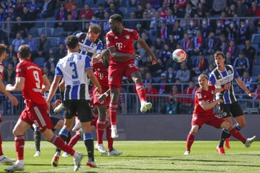 Thắng đậm Arminia Bielefeld, Bayern Munich tiến sát ngôi vương Bundesliga