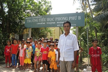 Lão nông 2 lần hiến đất xây trường