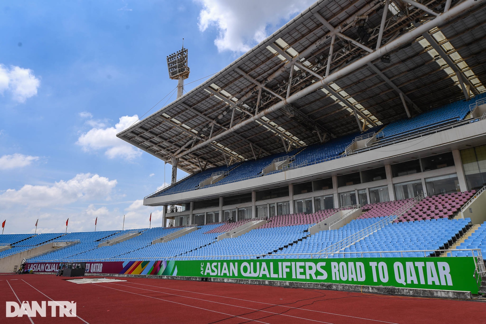Toàn cảnh sân Mỹ Đình sẵn sàng cho trận đấu đội tuyển Việt Nam - Australia - 6