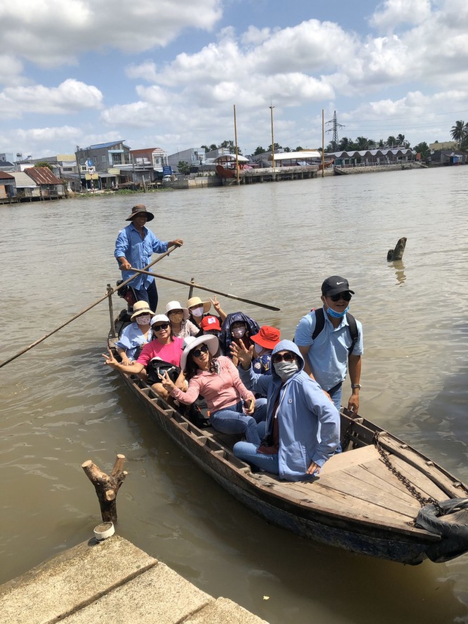 Đã mắt với vườn dâu trái từ gốc đến ngọn ở miền Tây - 8 Đã mắt với vườn dâu trái từ gốc đến ngọn ở miền Tây - 8