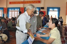 Làm việc 33 năm, lương hưu có 3,3 triệu đồng?