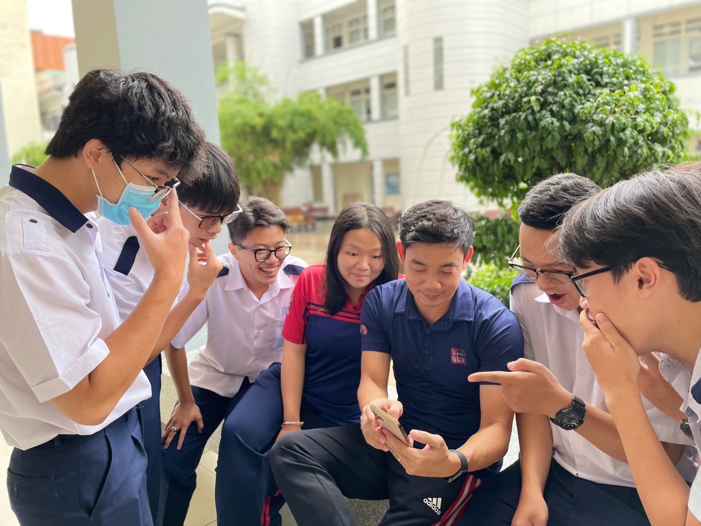 Vận động viên đoạt huy chương vàng nhận lương tiến sĩ - 3 Vận động viên đoạt huy chương vàng nhận lương tiến sĩ - 3