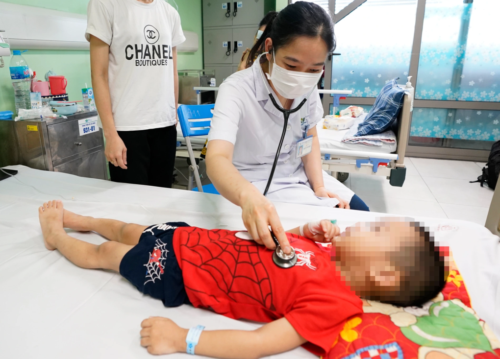 Hai anh em ruột cùng suy thận cấp vì dùng vitamin D quá liều - 2 Hai anh em ruột cùng suy thận cấp vì dùng vitamin D quá liều - 2