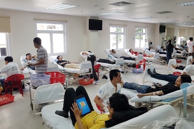 Huy động hàng trăm đơn vị máu và tiểu cầu trong thanh niên