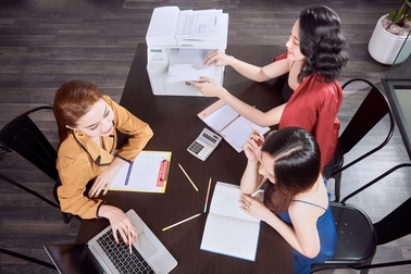 Cách chọn máy in laser phù hợp với doanh nghiệp vừa và nhỏ