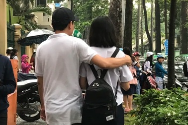 “Mục đích chính của việc học không phải để kiếm tiền mà là để cống hiến”