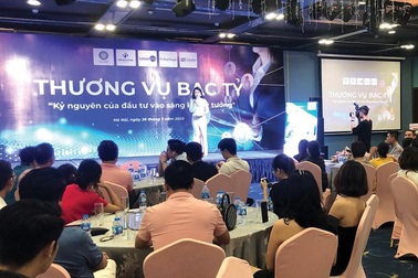 Đánh sập hệ thống giao dịch, manh mối nào để lần tìm Emas Fintech?