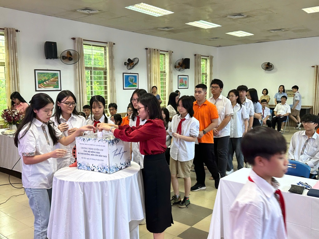 Học sinh trường Lô-mô-nô-xốp chung tay xây dựng Làng Nủ cùng báo Dân trí - 1 Học sinh trường Lô-mô-nô-xốp chung tay xây dựng Làng Nủ cùng báo Dân trí - 1