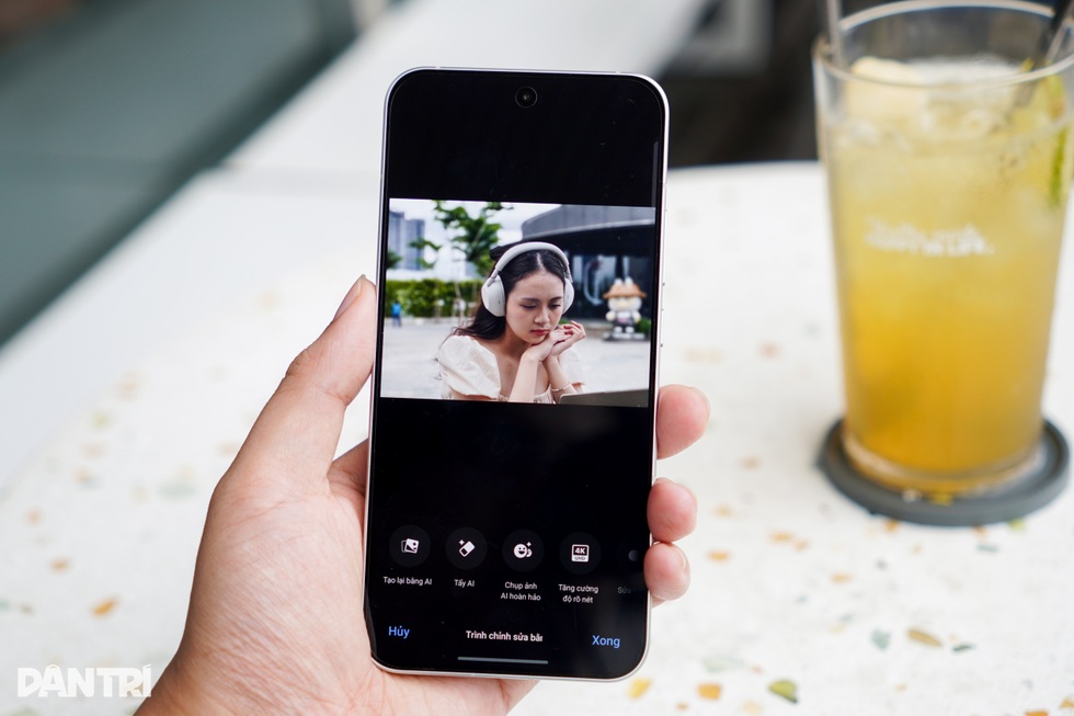 Đánh giá: Oppo Reno14 5G và sức ép từ iPhone 16, Samsung Galaxy S24 - 31 Đánh giá: Oppo Reno14 5G và sức ép từ iPhone 16, Samsung Galaxy S24 - 31