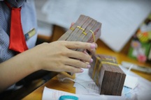 Xử lý nợ xấu: Quy trách nhiệm lãnh đạo ngân hàng trước thống đốc