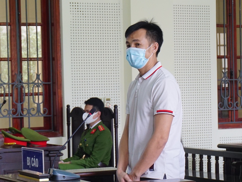Hám 30 triệu, chú bán cháu ruột sang Trung Quốc - 4 Hám 30 triệu, chú bán cháu ruột sang Trung Quốc - 4