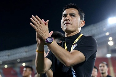Kiatisuk gắn bó với HA Gia Lai, tuyển Thái Lan giảm cơ hội vô địch AFF Cup?