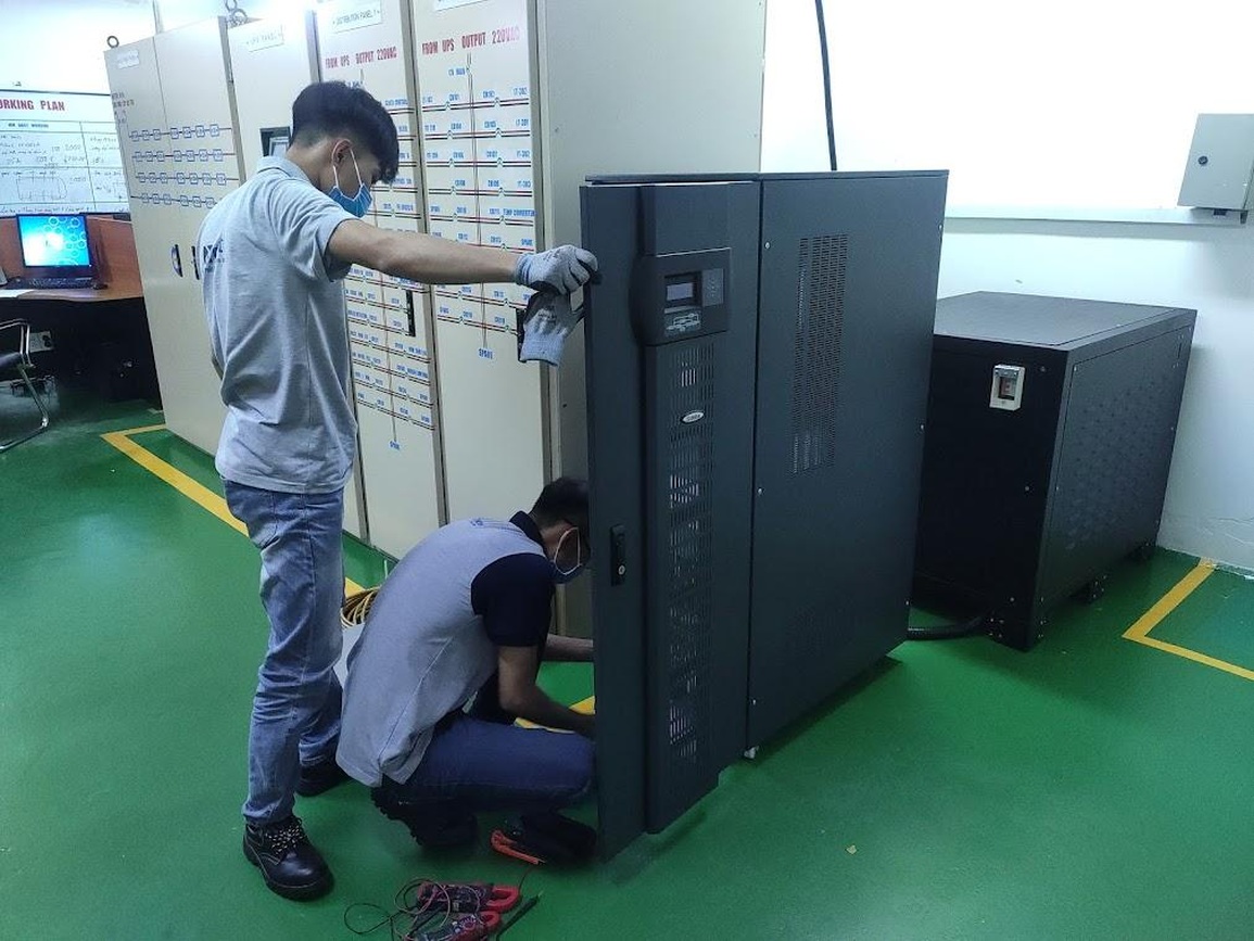 Tầm quan trọng của bộ lưu điện UPS hiện nay - 4 Tầm quan trọng của bộ lưu điện UPS hiện nay - 4