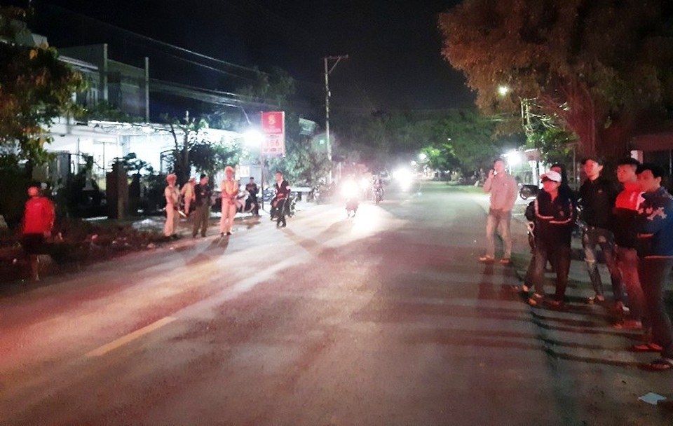 Bắt nghi phạm dùng búa tấn công chủ hiệu vàng để cướp - 3 Bắt nghi phạm dùng búa tấn công chủ hiệu vàng để cướp - 3