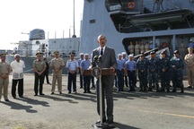 Tổng thống Mỹ yêu cầu Trung Quốc ngừng bồi đắp đảo nhân tạo