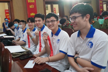 Nam sinh TPHCM đạt điểm cao nhất kỳ thi Olympic Toán học toàn quốc 2022