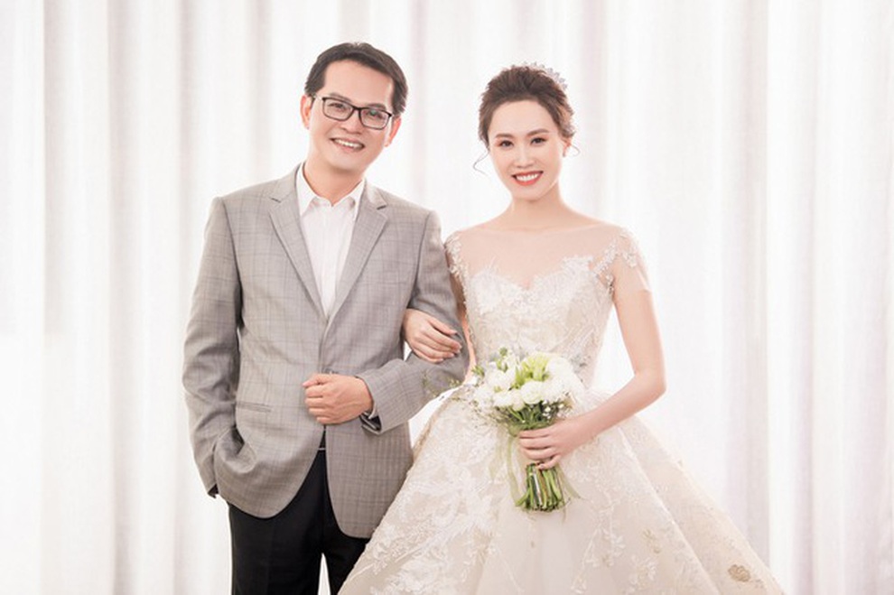 NSND Trung Hiếu: Nhiều lúc tôi muốn bỏ nghề, thấy xót xa lắm! - 4 NSND Trung Hiếu: Nhiều lúc tôi muốn bỏ nghề, thấy xót xa lắm! - 4