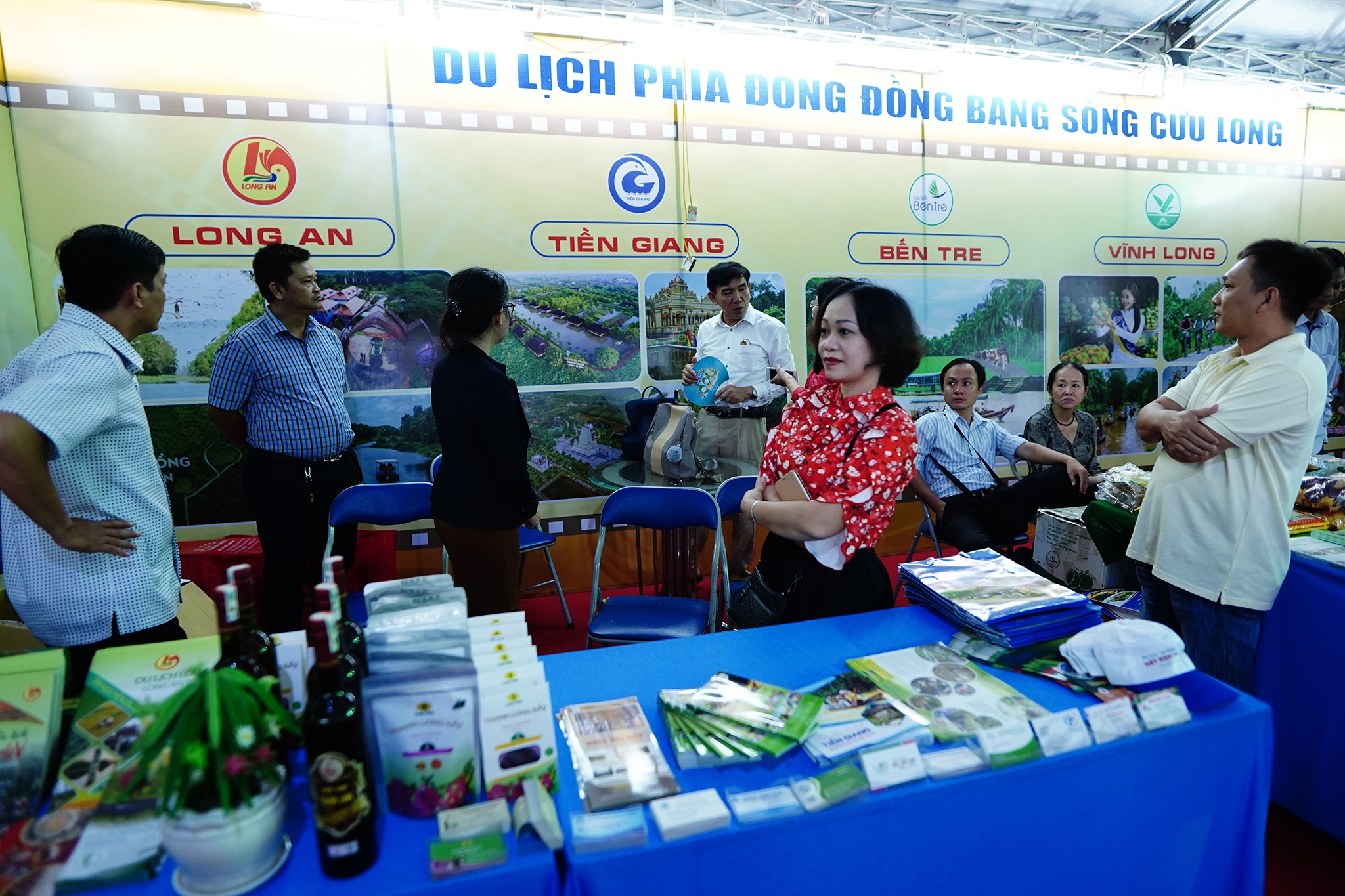 Xem người miệt thứ làm du lịch - 1 Xem người miệt thứ làm du lịch - 1