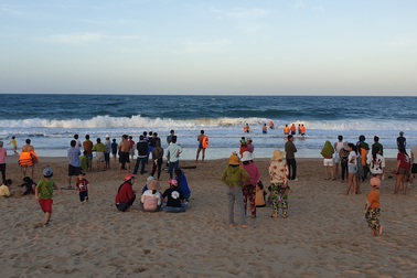 2 du khách Hà Nội gặp nạn khi tắm biển Phú Yên, 1 người mất tích