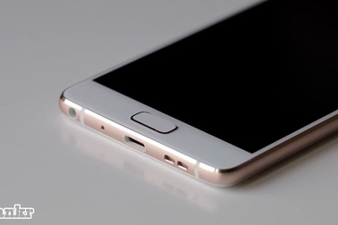 Thực tế ZUK Z2 Pro - Smartphone 6GB RAM đầu tiên của Lenovo