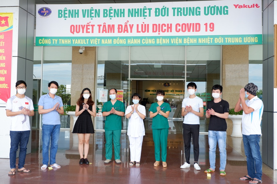 Bên trong khu điều trị 6 ca mắc Covid-19 cuối cùng ở tuyến đầu chống dịch - 1 Bên trong khu điều trị 6 ca mắc Covid-19 cuối cùng ở tuyến đầu chống dịch - 1
