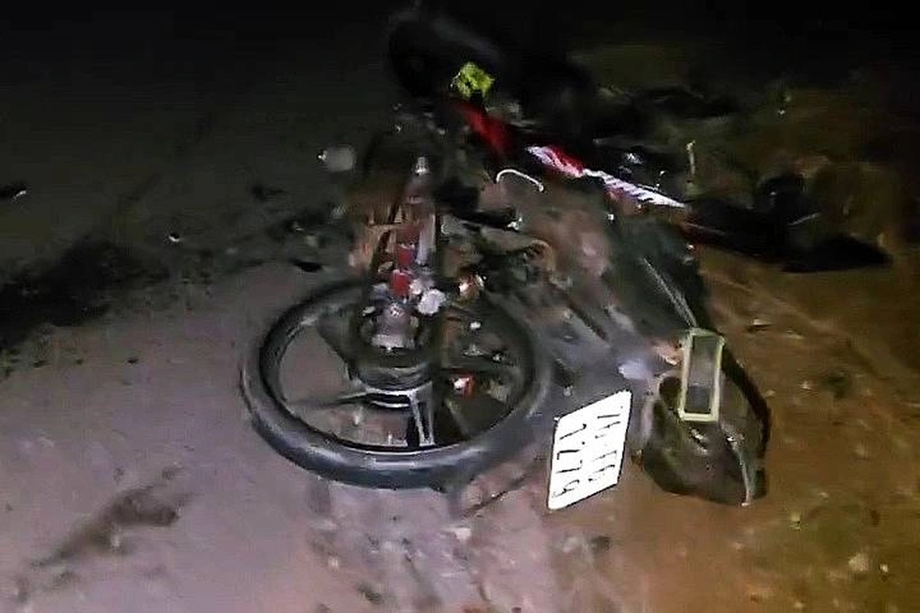 Hai vụ tai nạn liên tiếp làm 6 người thương vong - 1 Hai vụ tai nạn liên tiếp làm 6 người thương vong - 1